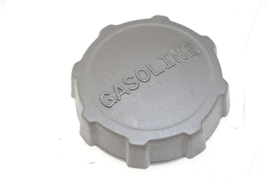 photo de FUEL TANK CAP PIAGGIO BEVERLY 125 (1998 - 2005) - Main view