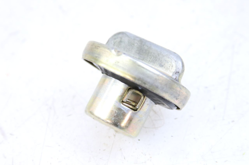photo de FUEL TANK CAP JM MOTORS SANTANA 50 (2014 - 2023) - Zoom on usage condition