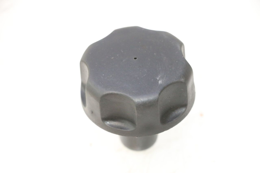 photo de FUEL TANK CAP YAMAHA SLIDER 50 (1999 - 2004) - Component detail