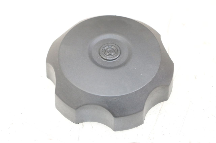 photo de FUEL TANK CAP HYTRACK ST 170 (2020 - 2024) - Main view