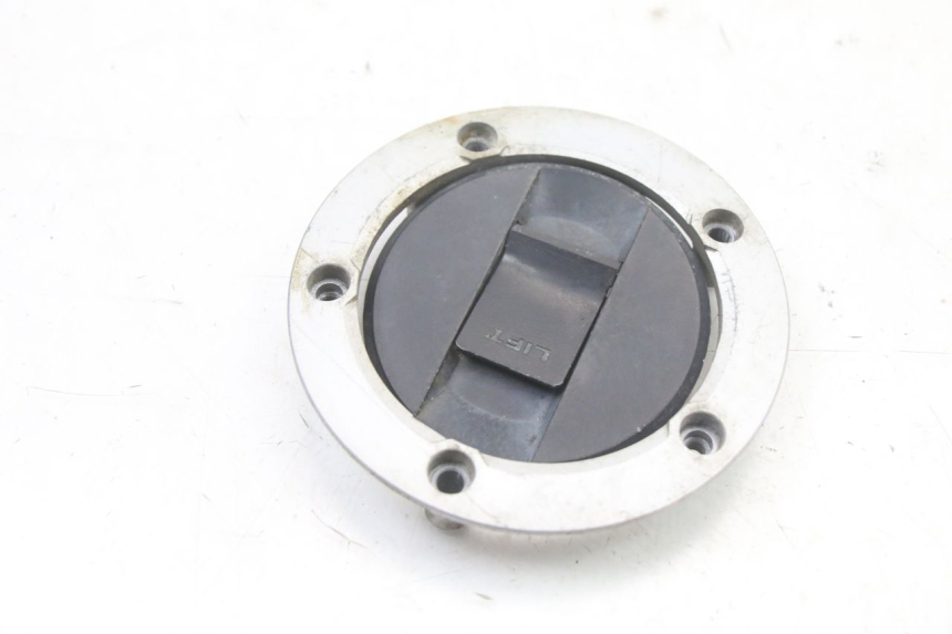 photo de FUEL TANK CAP SUZUKI GSX F GSXF 650 (2007 - 2015) - Alternative perspective