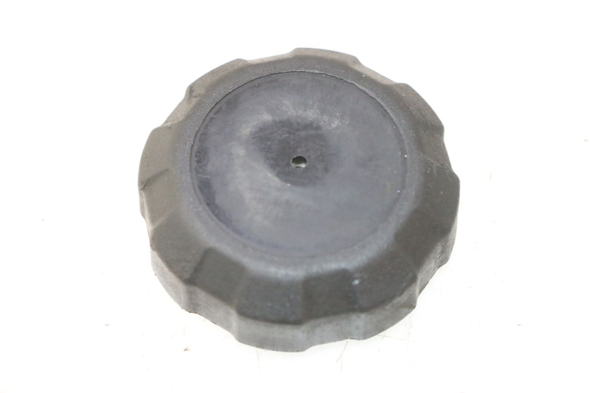 photo de FUEL TANK CAP PEUGEOT TREKKER 50 (1995 - 2004) - Main view