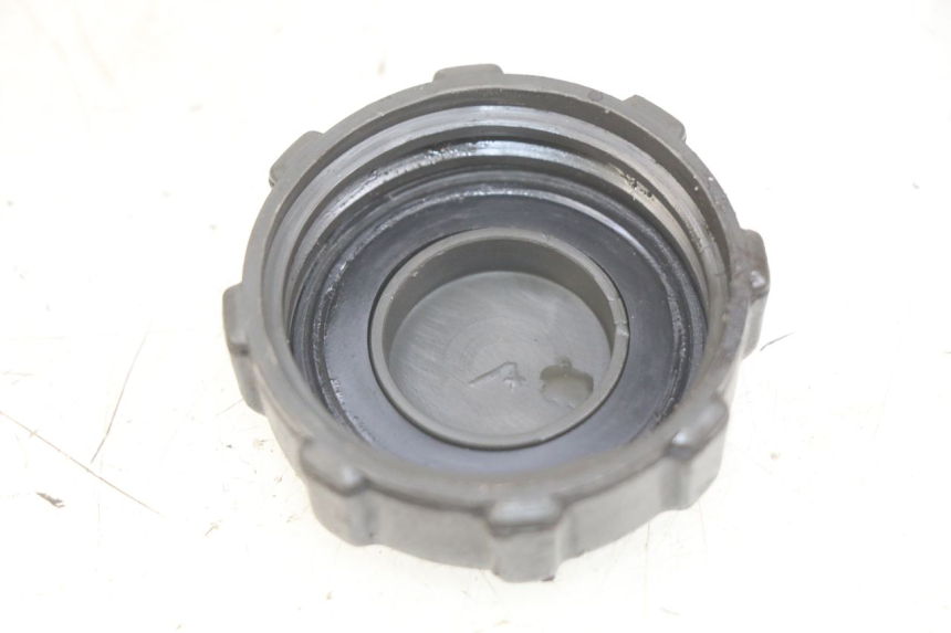 photo de FUEL TANK CAP PIAGGIO TYPHOON 50 (1993 - 1999) - Component detail