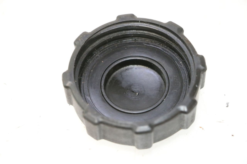 photo de FUEL TANK CAP PIAGGIO TYPHOON 50 (2000 - 2009) - Component detail