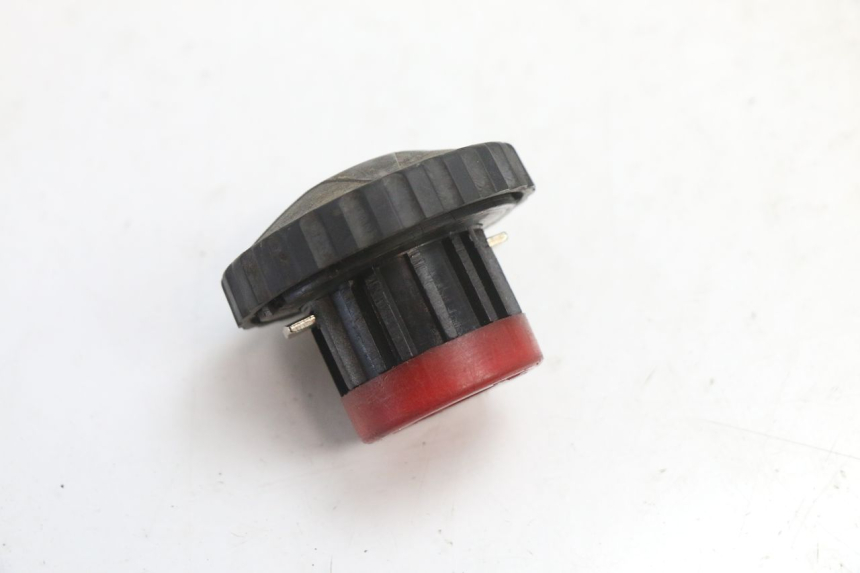 photo de FUEL TANK CAP PIAGGIO VESPA PK FL 2T 50 (1990 - 1996) - Zoom on usage condition