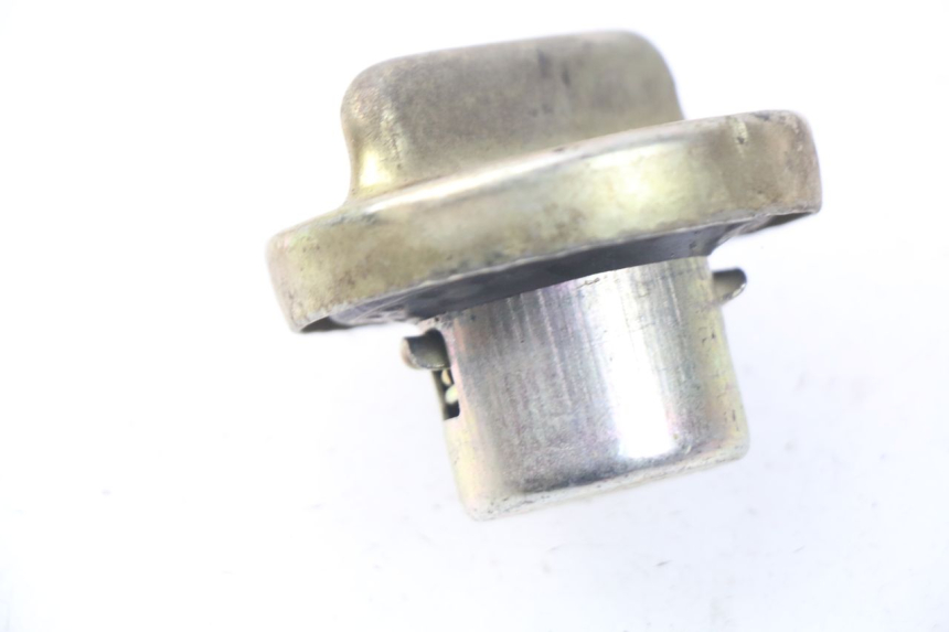 photo de FUEL TANK CAP EUROCKA VIRTUALITY GT 4T 50 (2011 - 2017) - Zoom on usage condition