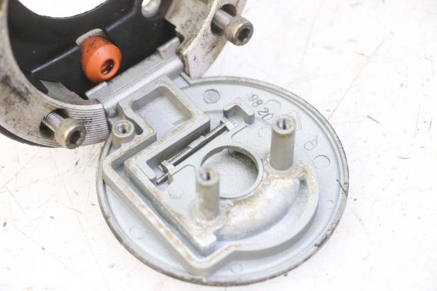 photo de FUEL TANK CAP YAMAHA XJ6 ABS 600 (2008 - 2016) - Component detail