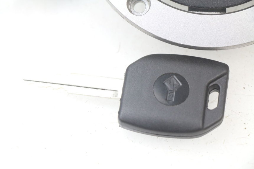 photo de FUEL TANK CAP KAWASAKI Z ABS 750 (2007 - 2013) - Checked used part