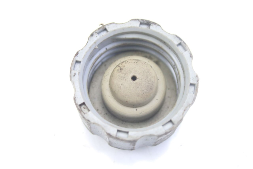 photo de OIL TANK CAP HONDA BALI EX 100 (1996 - 2000) - Zoom on usage condition
