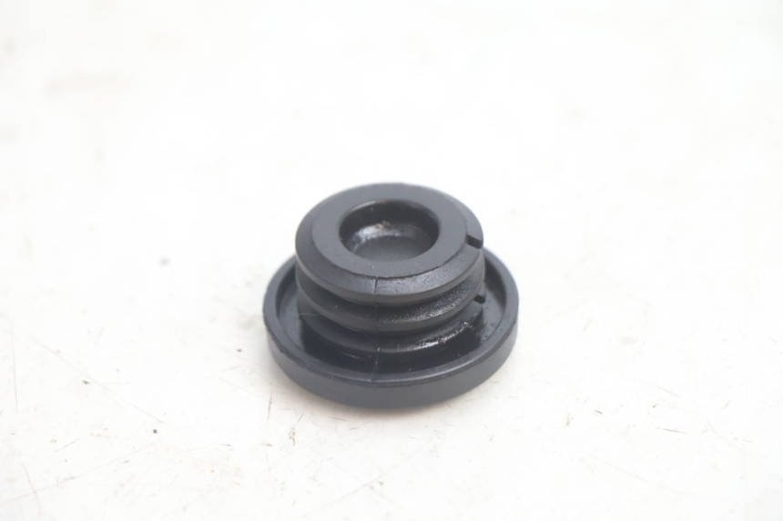 photo de OIL TANK CAP TGB CITY RS 50 (2011 - 2016) - Alternative perspective