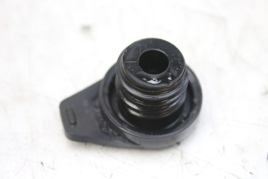photo de OIL TANK CAP DERBI GPR 50 (2004 - 2009) - Component detail
