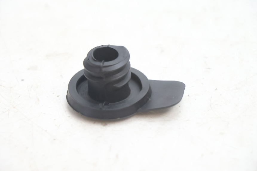 photo de OIL TANK CAP RIDE JUMP 2T 50 (2012 - 2017) - Zoom on usage condition