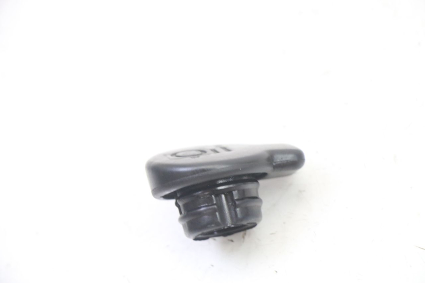 photo de OIL TANK CAP PIAGGIO NEW TYPHOON 50 (2018 - 2021) - Component detail