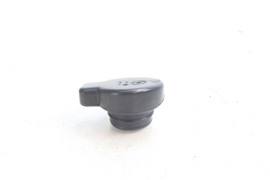 photo de OIL TANK CAP PIAGGIO NEW TYPHOON 50 (2018 - 2021) - Zoom on usage condition