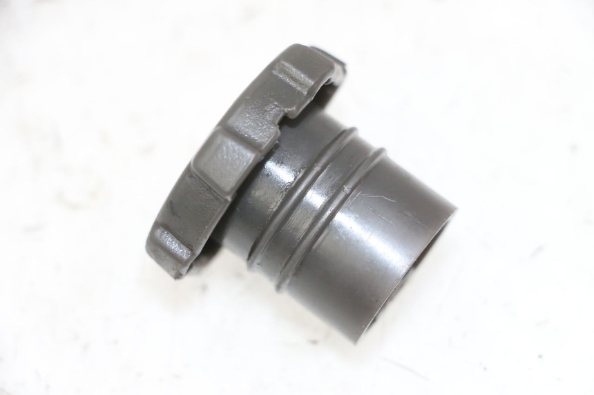 photo de OIL TANK CAP PIAGGIO VESPA S 2T 50 (2007 - 2014) - Zoom on usage condition