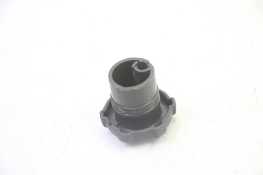 photo de OIL RESERVOIR CAP GILERA RUNNER SP 50 (2009 - 2017) - Zoom on usage condition