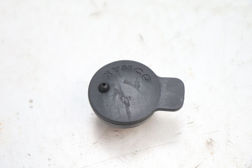 photo de OIL TANK CAP KYMCO SUPER 8 2T 50 (2007 - 2013) - Component detail
