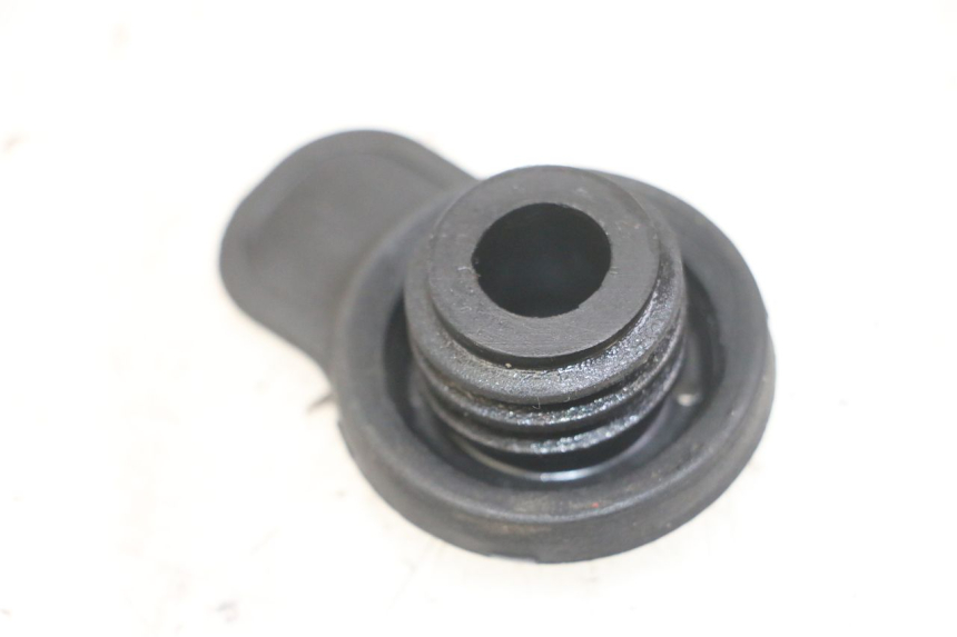 photo de OIL TANK CAP YAMAHA TDR DELTABOX 125 (1997 - 2003) - Component detail