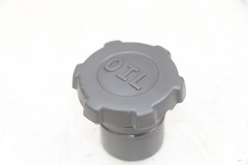 photo de OIL TANK CAP PIAGGIO VESPA S 2T 50 (2007 - 2014) - Main view