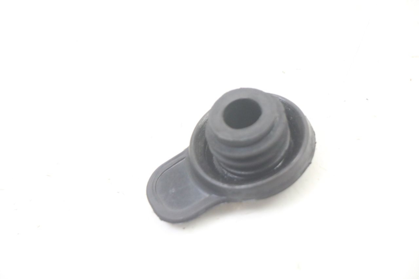 photo de OIL TANK CAP YAMAHA WHY 50 (1998 - 2000) - Zoom on usage condition