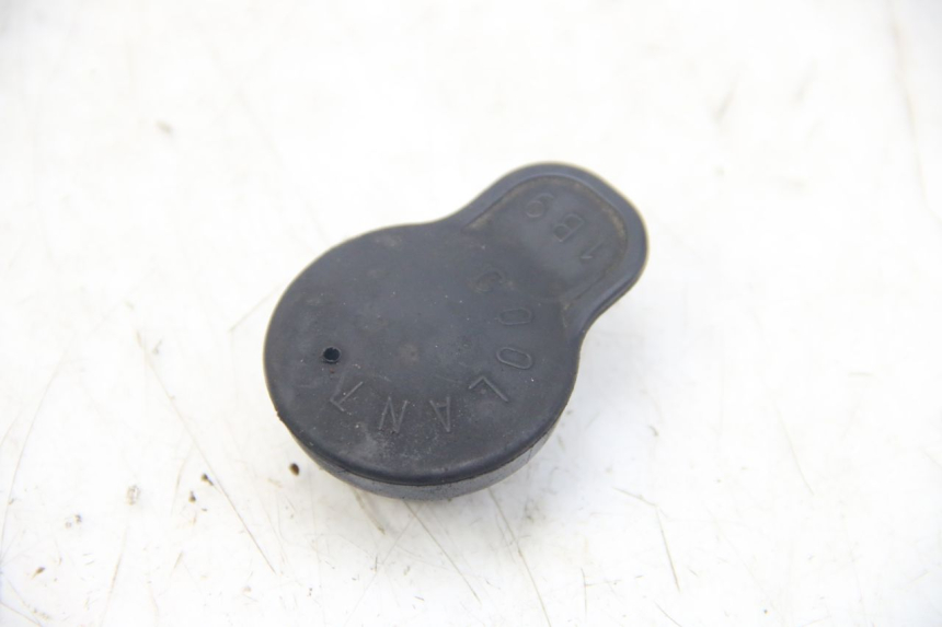 photo de OIL TANK CAP YAMAHA XMAX X-MAX 125 (2006 - 2009) - Main view