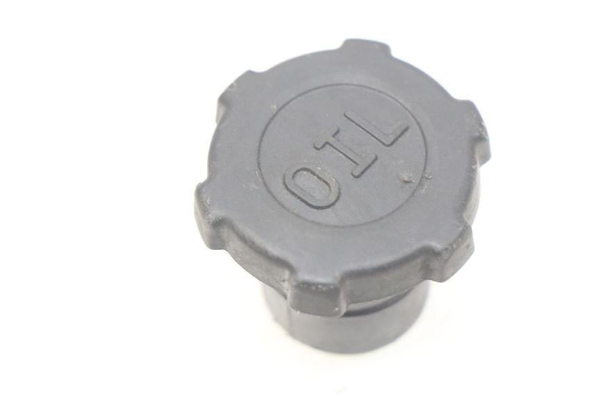 photo de OIL TANK CAP PIAGGIO ZIP 2T 50 (2009 - 2019) - Main view