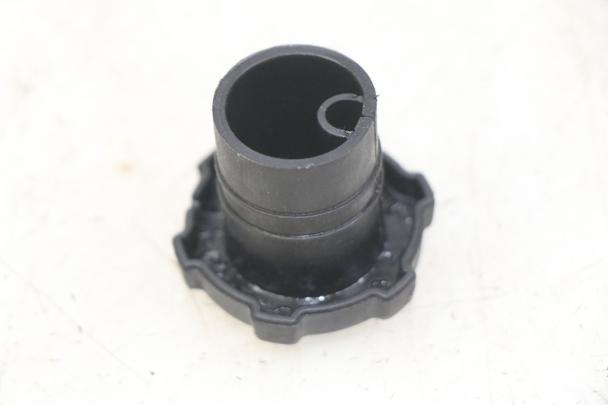 photo de OIL TANK CAP PIAGGIO ZIP 2T 50 (2009 - 2019) - Component detail