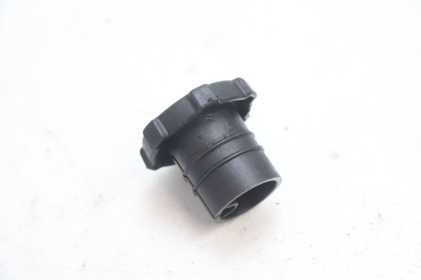 photo de OIL TANK CAP PIAGGIO ZIP 2T 50 (2009 - 2019) - Component detail