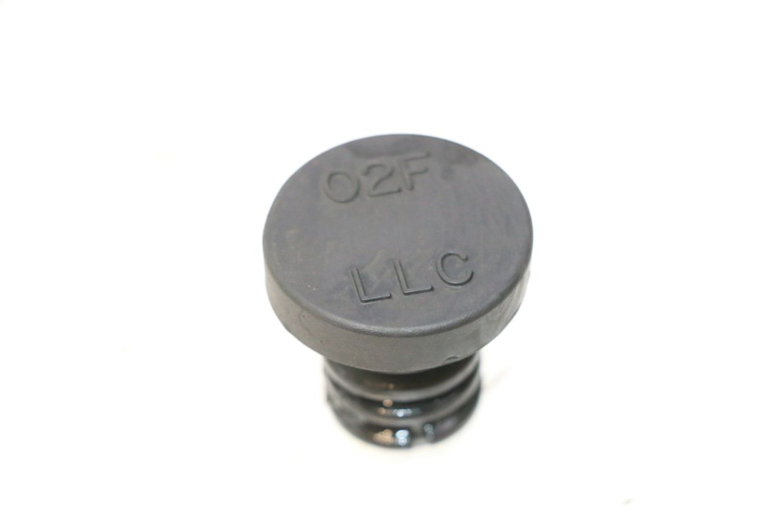 photo de EXPANSION BOTTLE CAP SUZUKI BURGMAN EXECUTIVE ABS 650 (2006 - 2012) - Main view