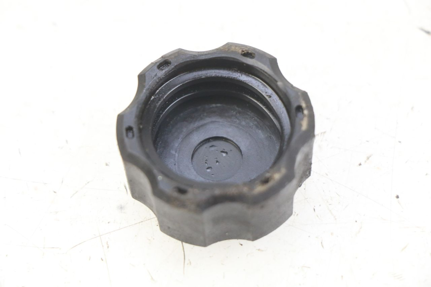 photo de EXPANSION TANK CAP HONDA CB R 1000 (2018 - 2023) - Component detail