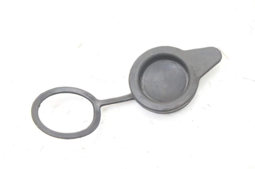 photo de EXPANSION BOTTLE CAP HONDA SH i 300 (2015 - 2020) - Zoom on usage condition