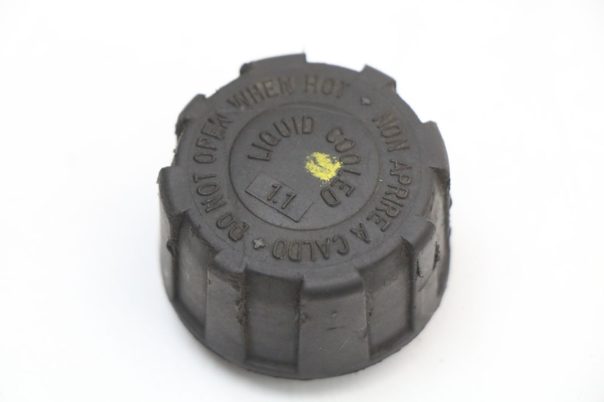 photo de EXPANSION TANK CAP PIAGGIO MP3 LT 400 (2007 - 2012) - Zoom on usage condition