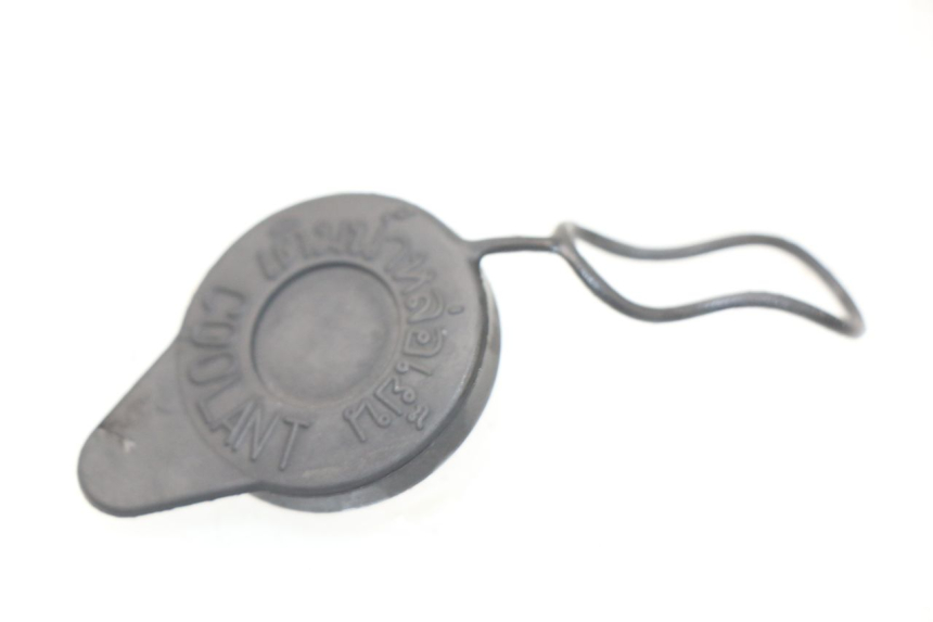 photo de EXPANSION BOTTLE CAP HONDA PCX (JF47) 125 (2012 - 2013) - Main view