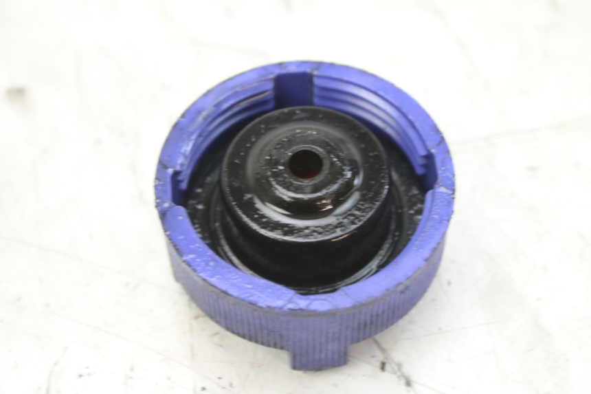 photo de EXPANSION TANK CAP PEUGEOT SATELIS 125 (2010 - 2012) - Component detail