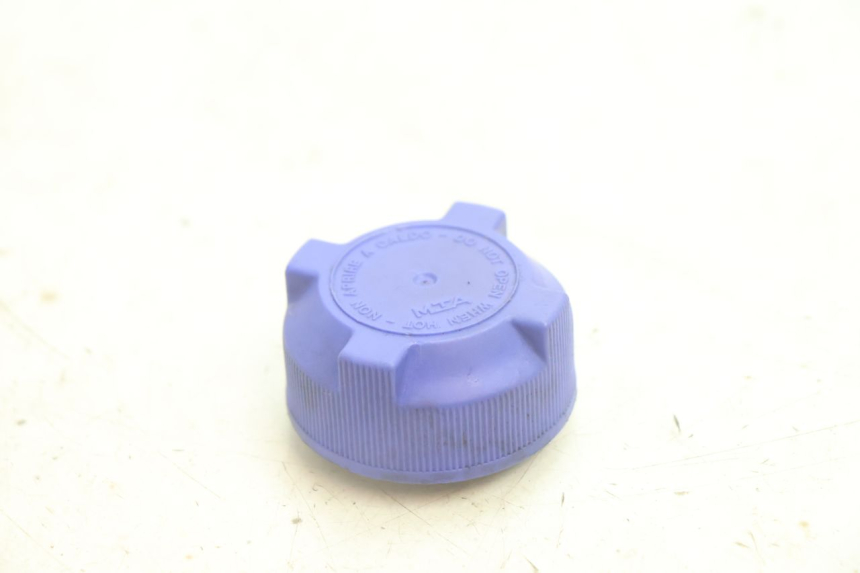 photo de EXPANSION BOTTLE CAP PEUGEOT SATELIS 125 (2013 - 2018) - Component detail