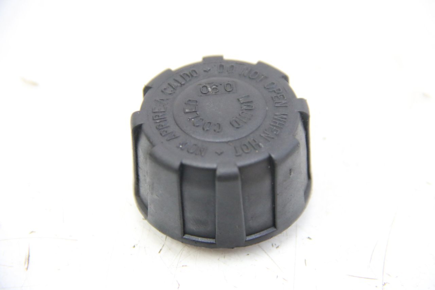 photo de EXPANSION TANK CAP PIAGGIO VESPA GRANTURISMO 125 (2003 - 2007) - Main view