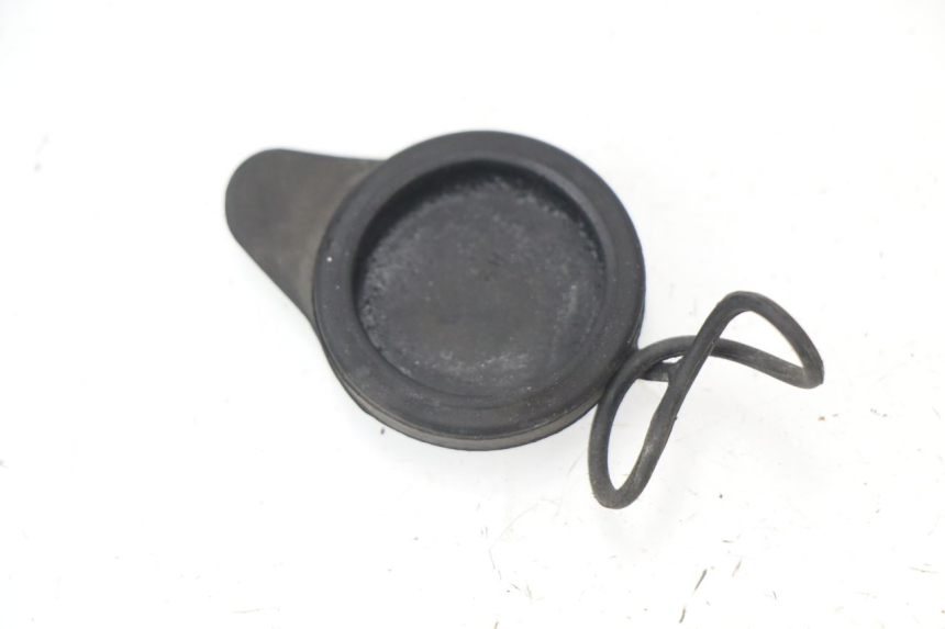 photo de EXPANSION BOTTLE CAP HONDA VFR F 1200 (2010 - 2015) - Component detail