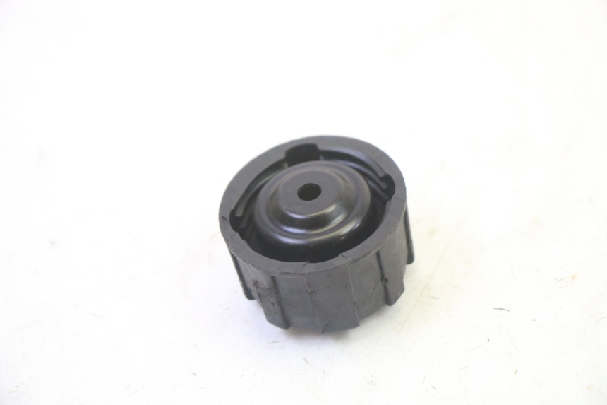 photo de EXPANSION TANK CAP PIAGGIO XEVO - X EVO 125 (2007 - 2017) - Zoom on usage condition