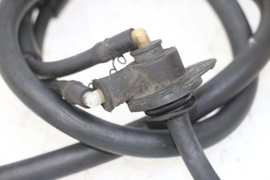 photo de EXPANSION BOTTLE CAP YAMAHA XJ6 ABS 600 (2008 - 2016) - Technical close-up