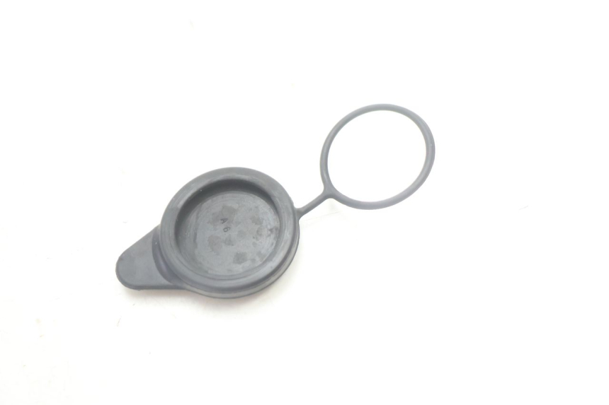 photo de EXPANSION BOTTLE CAP HONDA XLV VARADERO 125 (2007 - 2012) - Zoom on usage condition