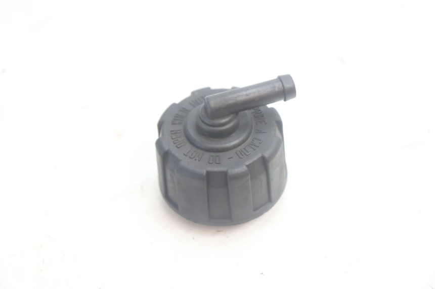 photo de EXPANSION TANK CAP YAMAHA YP MAJESTY 125 (2002 - 2006) - Component detail