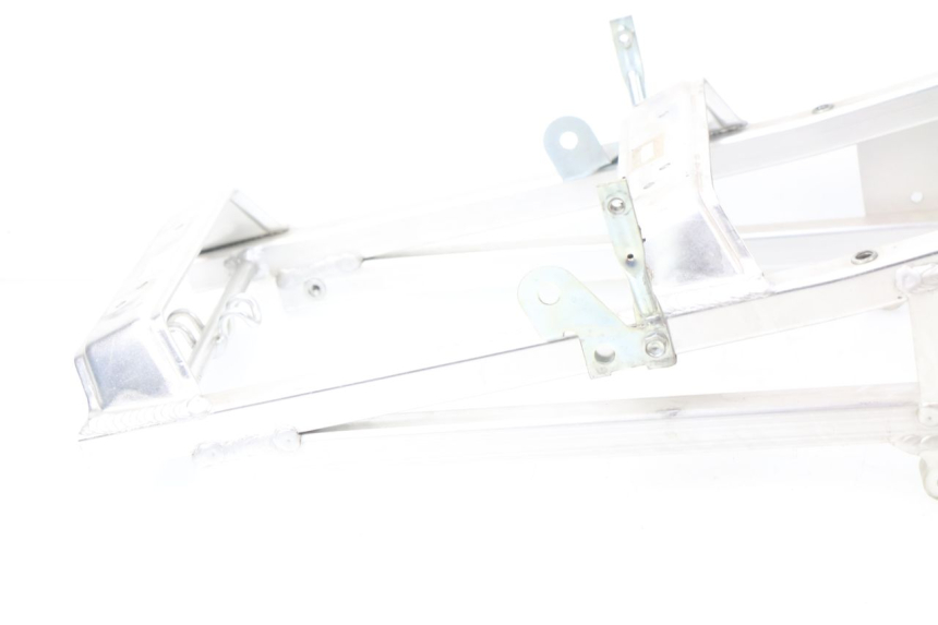 photo de REAR SUBFRAME HONDA CBR 919 RR FIREBLADE 900 (1998 - 1999) - Technical close-up