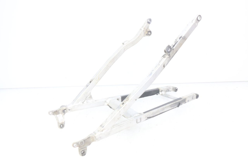 photo de REAR FRAME LOOP HONDA CRF CR-F 450 (2005 - 2008) - Component detail