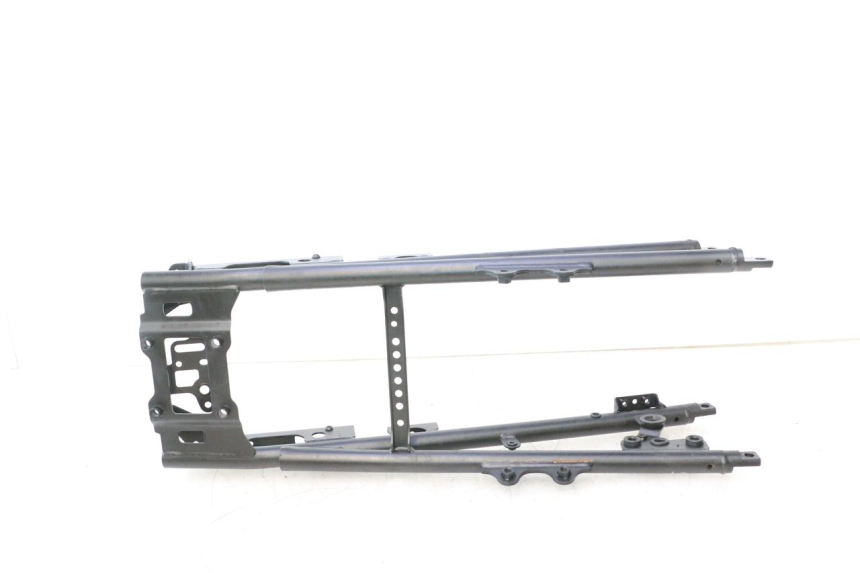 photo de REAR SUBFRAME YAMAHA FZ8 800 (2010 - 2016) - Surface and material condition