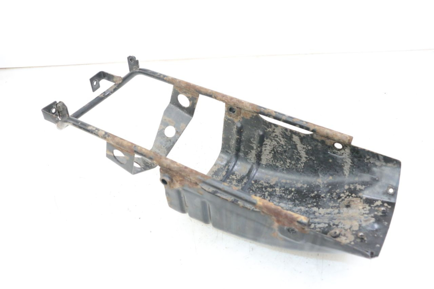 photo de REAR SUBFRAME SUZUKI GZ MARAUDER 125 (1998 - 2004) - Component detail