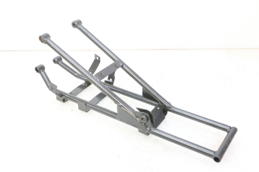 photo de REAR FRAME LOOP APOLLO RFZ 125 - Component detail