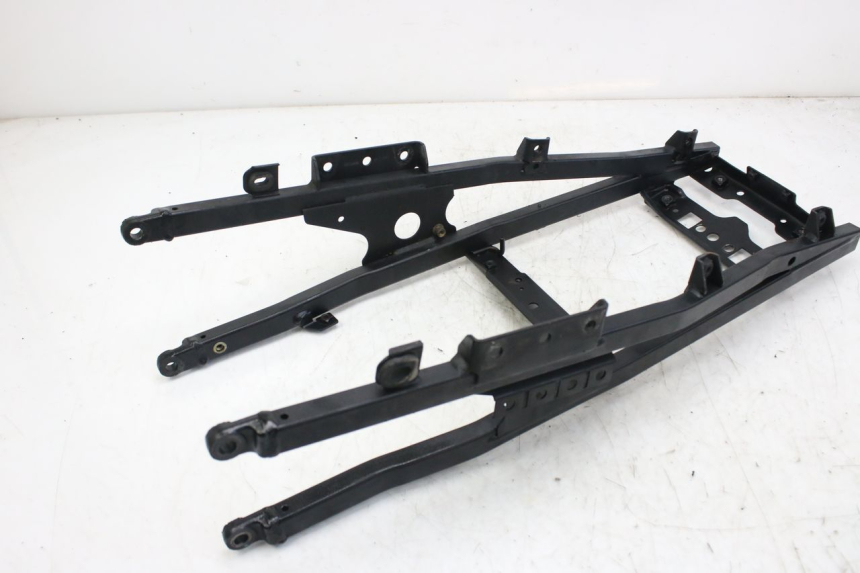 photo de REAR FRAME LOOP TRIUMPH SPRINT ST 955 (1999 - 2001) - Zoom on usage condition