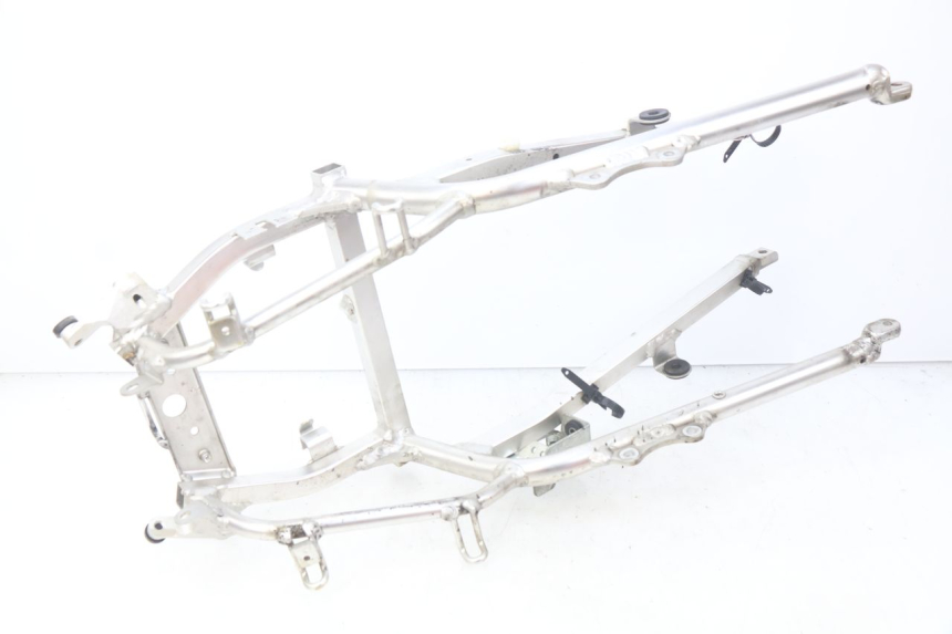 photo de REAR FRAME LOOP SUZUKI TLS TL S 1000 (1997 - 2001) - Component detail