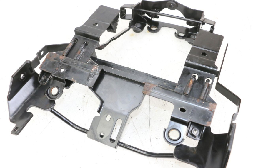 photo de REAR SUBFRAME YAMAHA FZ1 FAZER 1000 (2007 - 2009) - Component detail