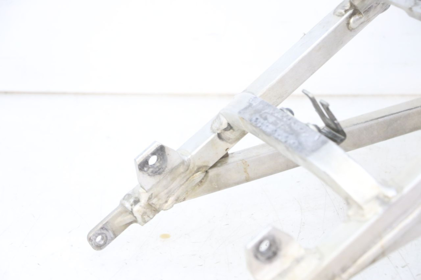 photo de REAR SUBFRAME YAMAHA YZ-F YZF 250 (2014 - 2018) - Markings and original references